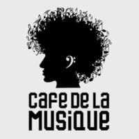Cafe de La Musique
